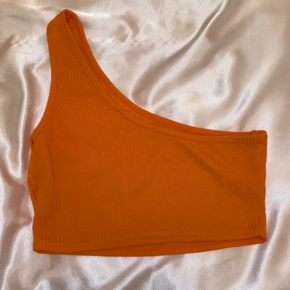 ⚡️ASYMMETRICAL TOP⚡️